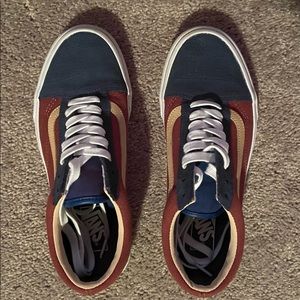 Men’s shoes- Vans